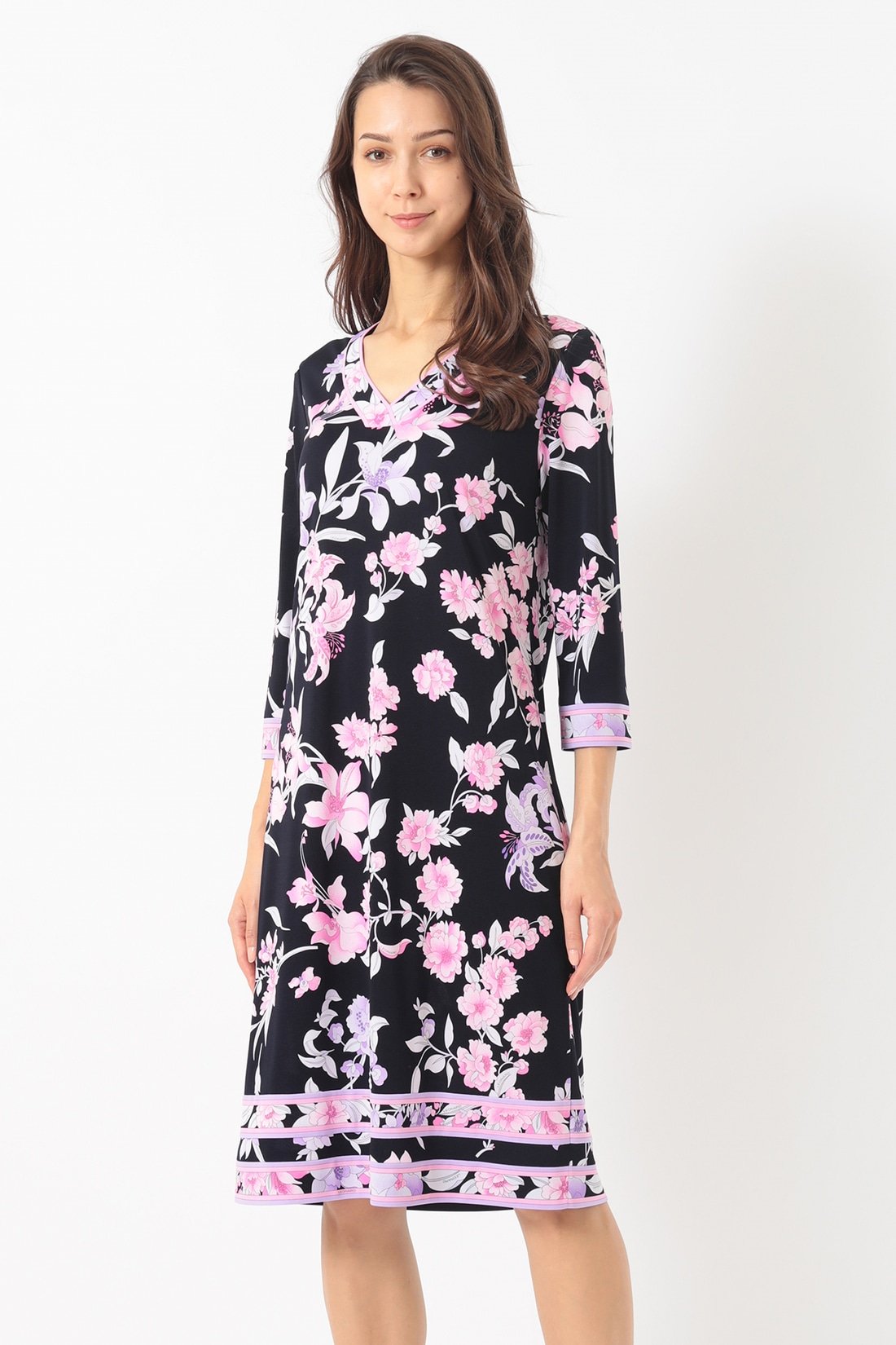 ワンピース F52G302401｜レオナール 公式オンラインショップ